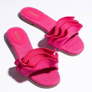 NEW Larroude Ivy Ruffle Slip On Mule Flat SANDALS Size 8.5 Pink Raffia